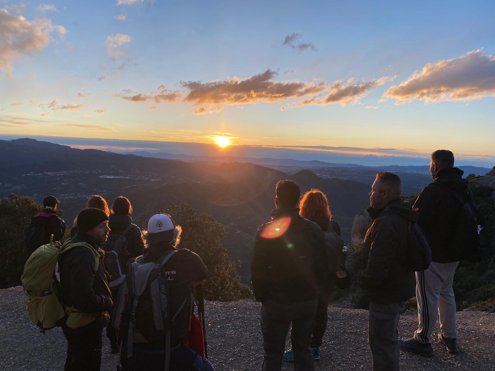 Amanecer en las cumbres de Montserrat